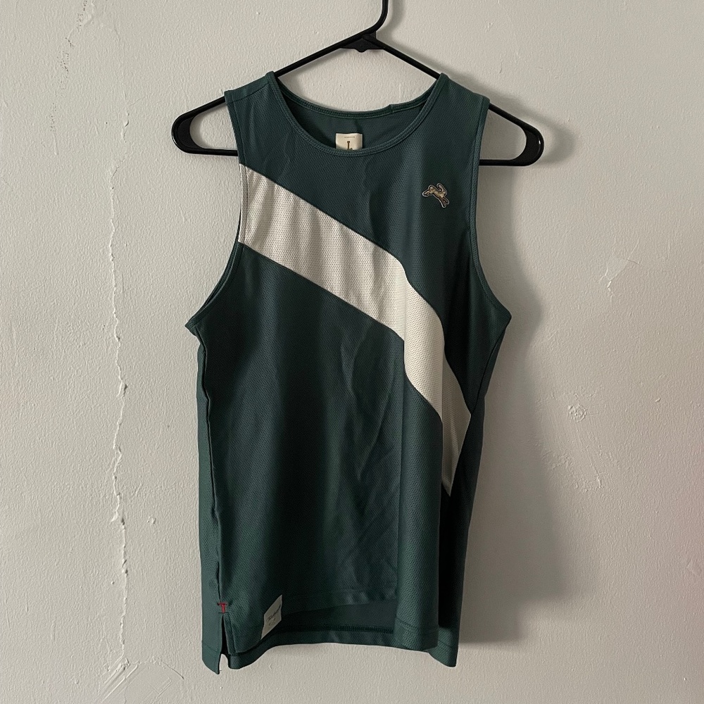 Tracksmith VC singlet in green, Womens L
